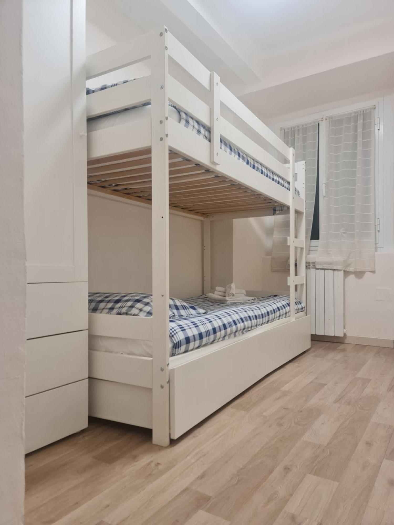 Apartament Trilocale Nel Centro Di Sampierdarena Genua Zewnętrze zdjęcie